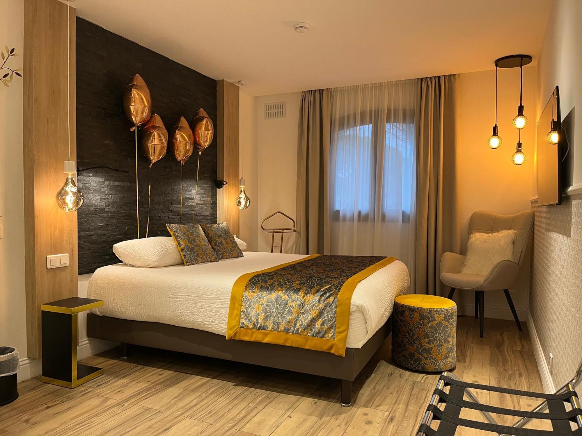 Le Confidentiel Hotel & Spa Saint-Raphaël 外观 照片