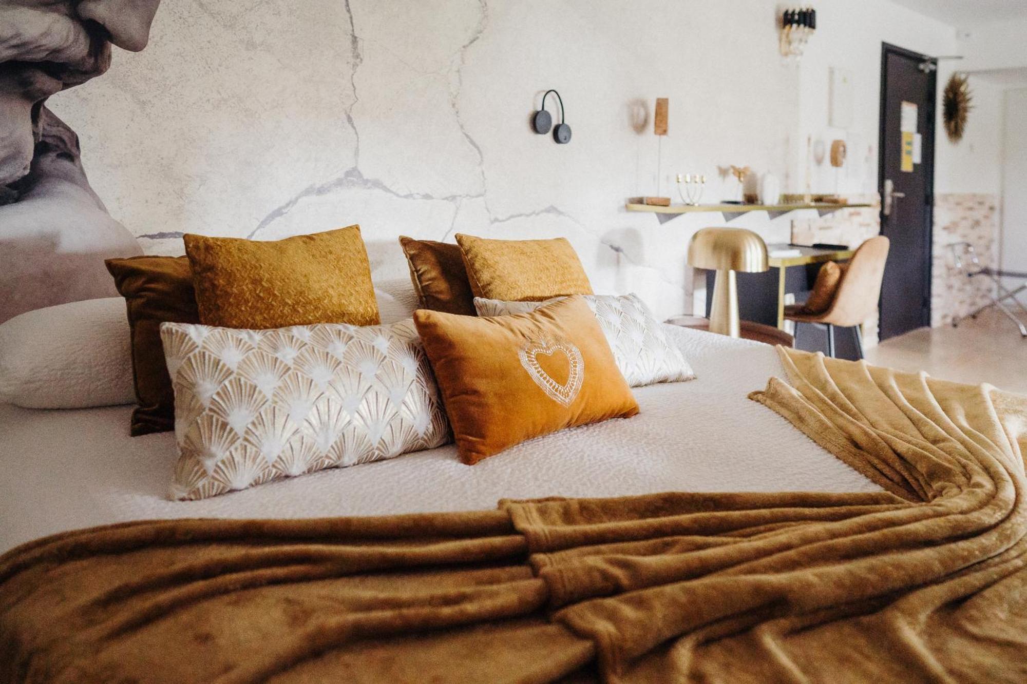 Le Confidentiel Hotel & Spa Saint-Raphaël 外观 照片